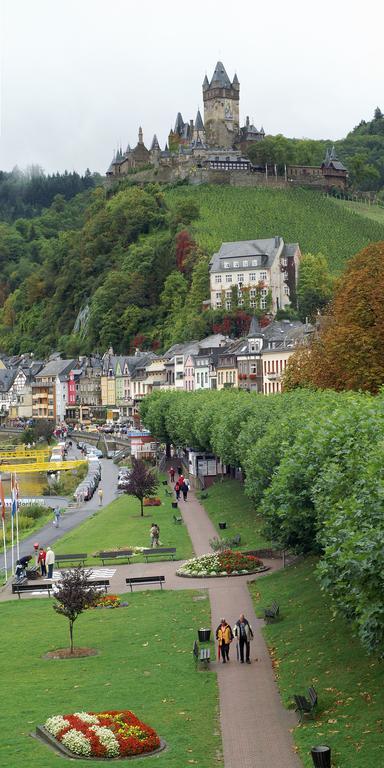 Moselland Hotel Im Enderttal Zum Onkel Willi Cochem Dış mekan fotoğraf